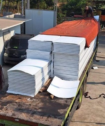 PT. Sarana Multigriya Lestari - Insulated Sandwich Panel System